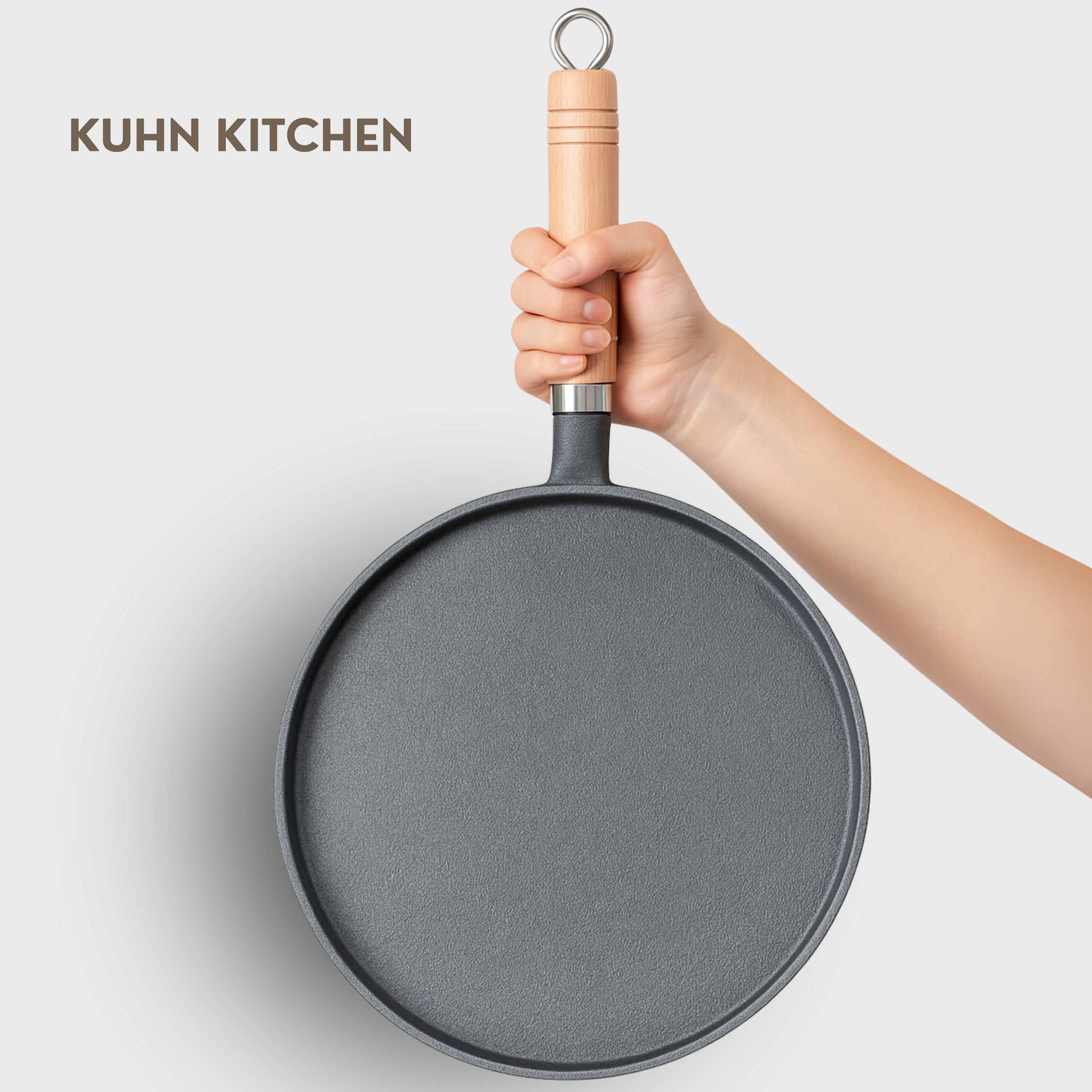 LARGE IRON SKILLET
